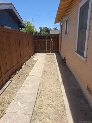 3632 Dwight Street, San Diego, CA 92104
