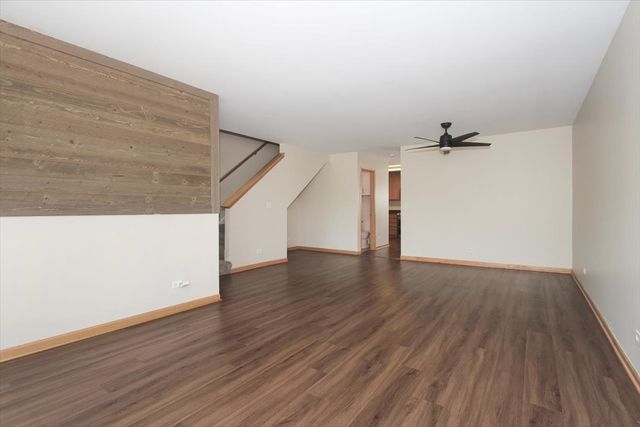 552 Richard Brown Boulevard, Volo, IL 60073