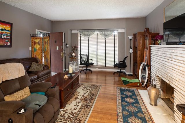 33 Church Street, Mountain View, CA 94041