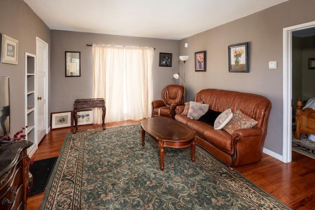 33 Church Street, Mountain View, CA 94041