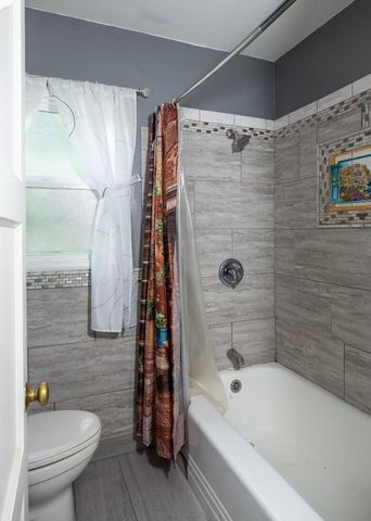 33 Church Street, Mountain View, CA 94041