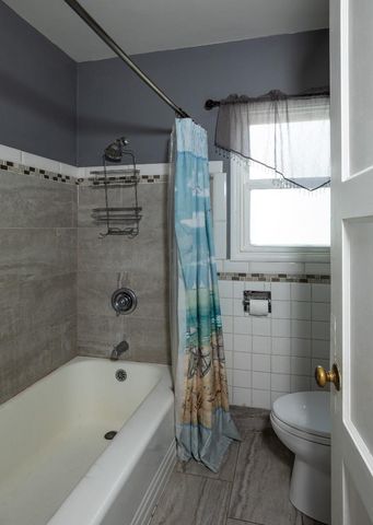 33 Church Street, Mountain View, CA 94041
