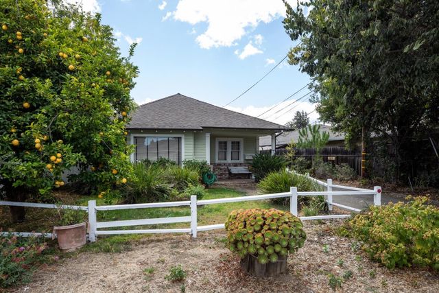 33 Church Street, Mountain View, CA 94041