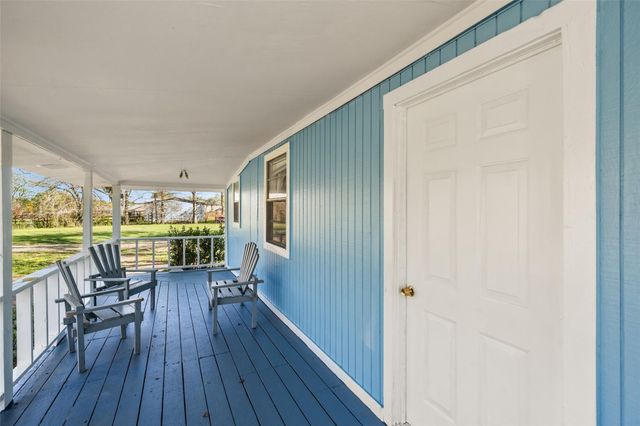 1227 Ave L, Santa Fe, TX 77510