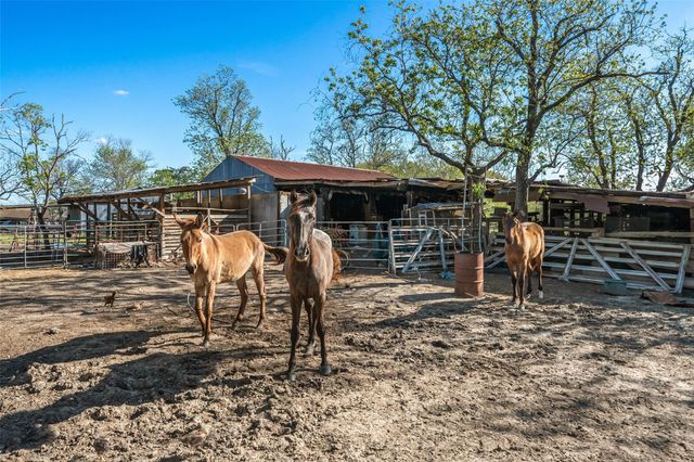 1227 Ave L, Santa Fe, TX 77510