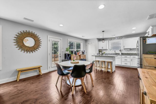 2594 Alex Overlook Way, Clarksville, TN 37043