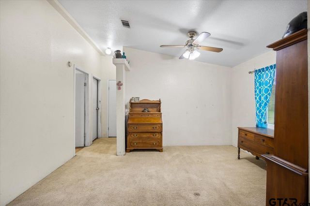 21133 Oak Drive, Larue, TX 75770