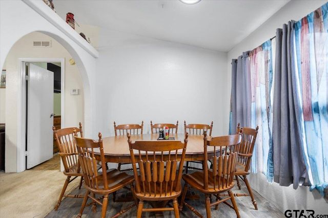 21133 Oak Drive, Larue, TX 75770