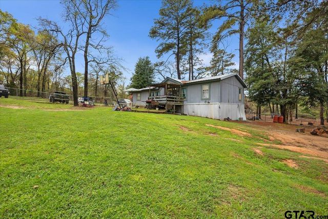 21133 Oak Drive, Larue, TX 75770