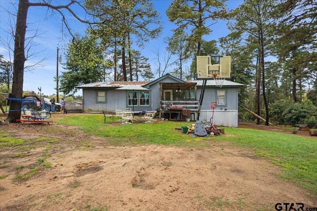 21133 Oak Drive, Larue, TX 75770