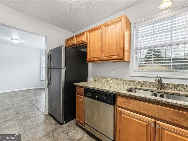 419 Ivy Crest Drive, Dallas, GA 30157