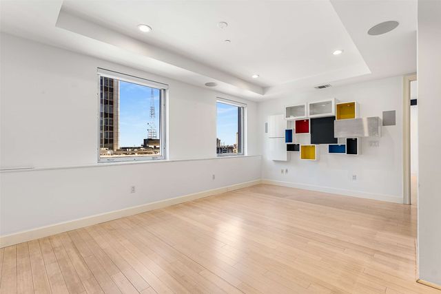 1505 Elm Street 1003, Dallas, TX 75201