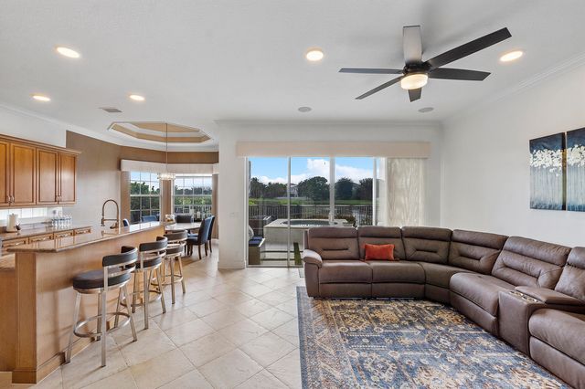 9556 Cobblestone Creek Drive, Boynton Beach, FL 33472