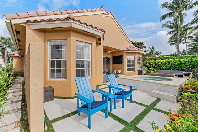 9556 Cobblestone Creek Drive, Boynton Beach, FL 33472