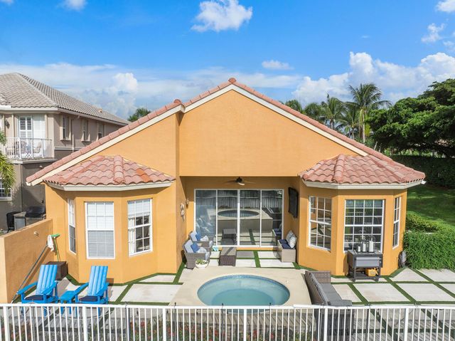 9556 Cobblestone Creek Drive, Boynton Beach, FL 33472