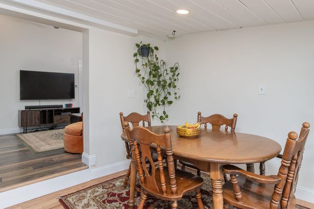 21 Hemlock Heights Road, Atkinson, NH 03811