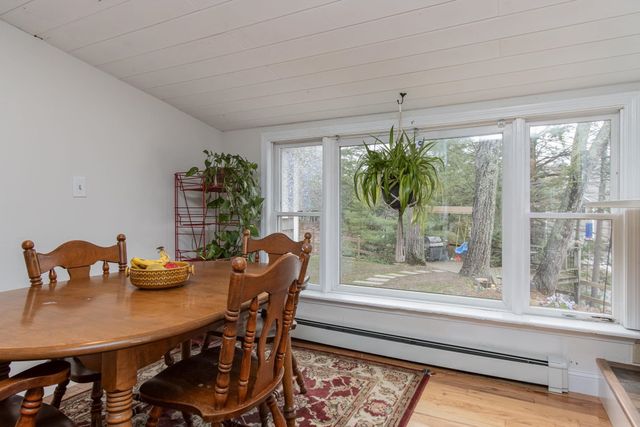 21 Hemlock Heights Road, Atkinson, NH 03811