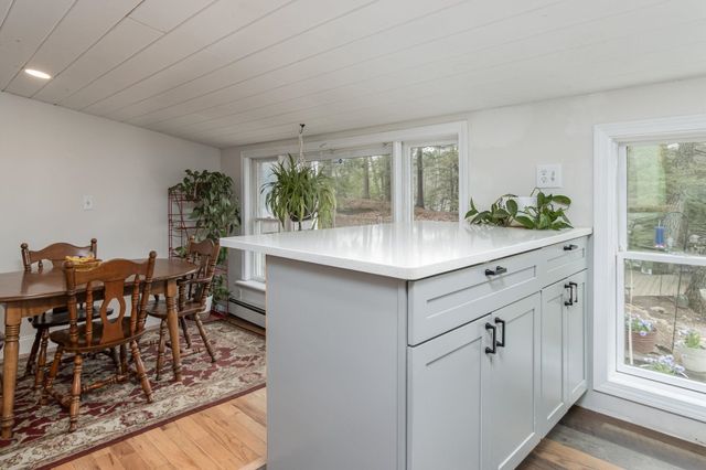 21 Hemlock Heights Road, Atkinson, NH 03811