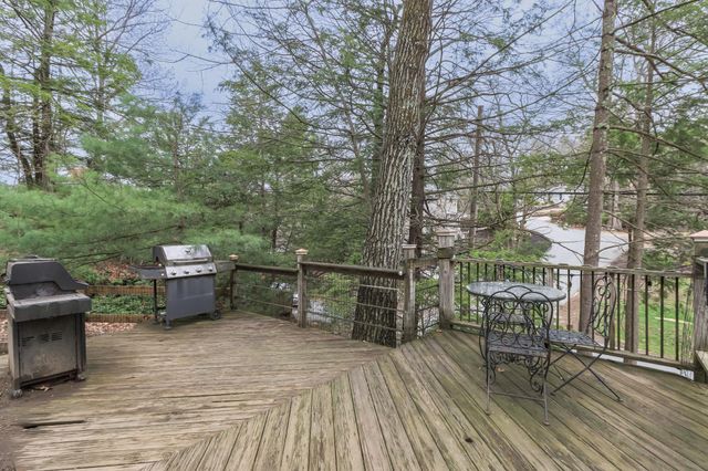 21 Hemlock Heights Road, Atkinson, NH 03811