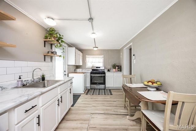 614 S Church Street, Belleville, IL 62220