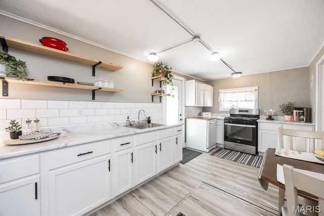 614 S Church Street, Belleville, IL 62220