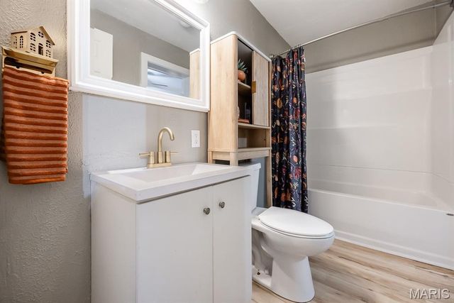 614 S Church Street, Belleville, IL 62220