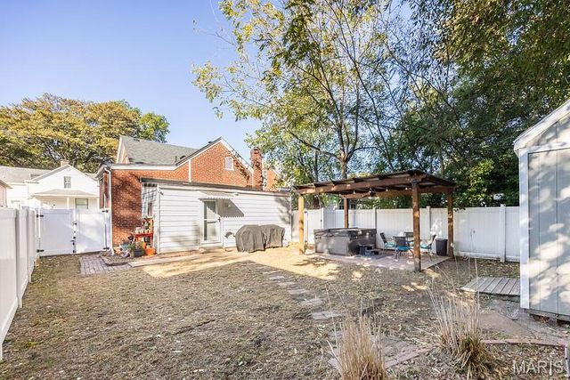 614 S Church Street, Belleville, IL 62220