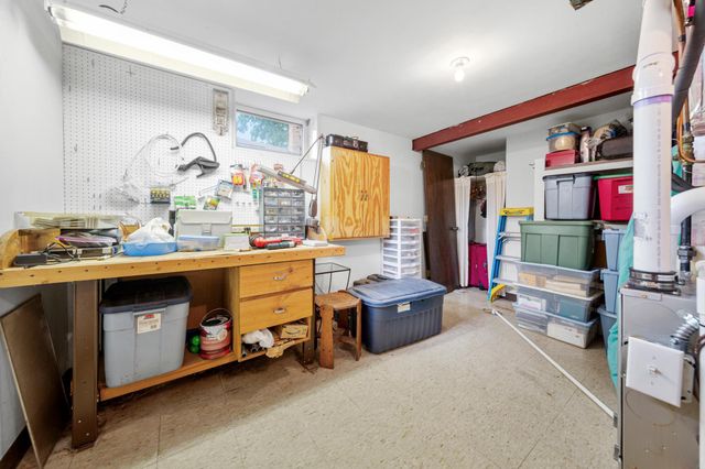 7049 Ewing Avenue N, Brooklyn Center, MN 55429