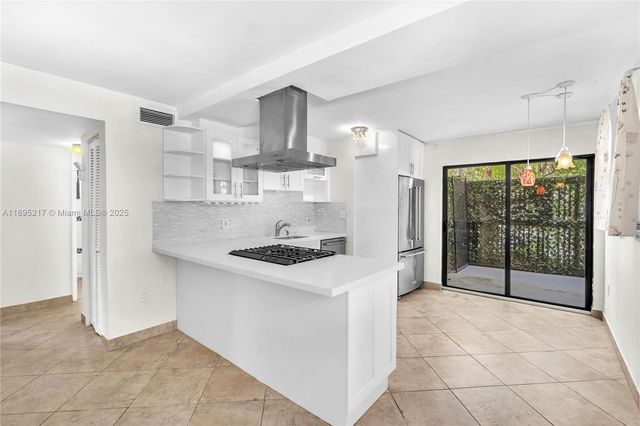 3265 Virginia St 13, Miami, FL 33133