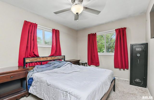 5133 N MONTCLAIR Avenue, Peoria Heights, IL 61616