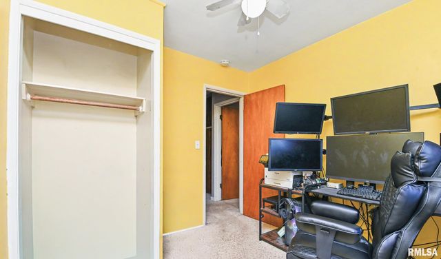 5133 N MONTCLAIR Avenue, Peoria Heights, IL 61616
