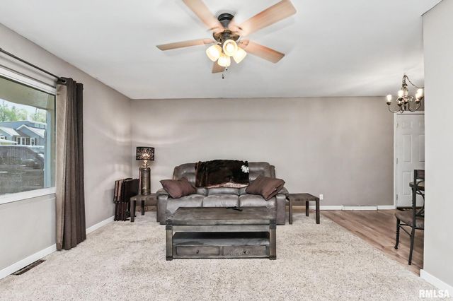 5133 N MONTCLAIR Avenue, Peoria Heights, IL 61616