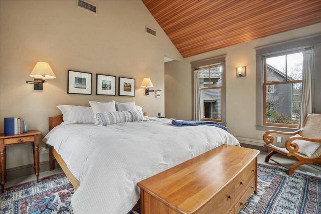 55 Audubon Way, Auburn, NH 03032
