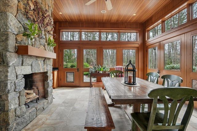 55 Audubon Way, Auburn, NH 03032