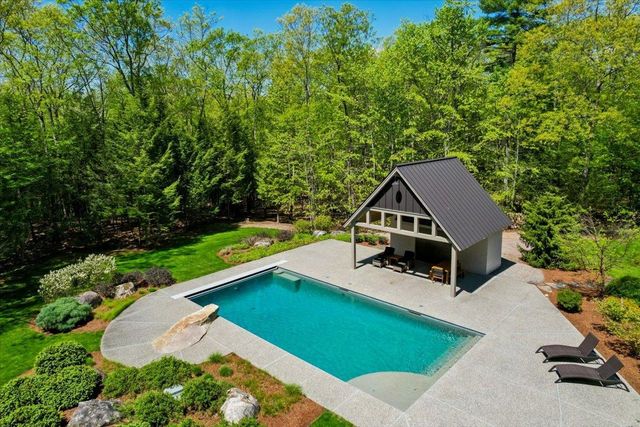 55 Audubon Way, Auburn, NH 03032