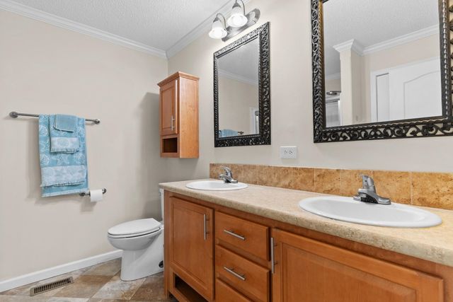 222 Lakeside Crossing Dr., Conway, SC 29526