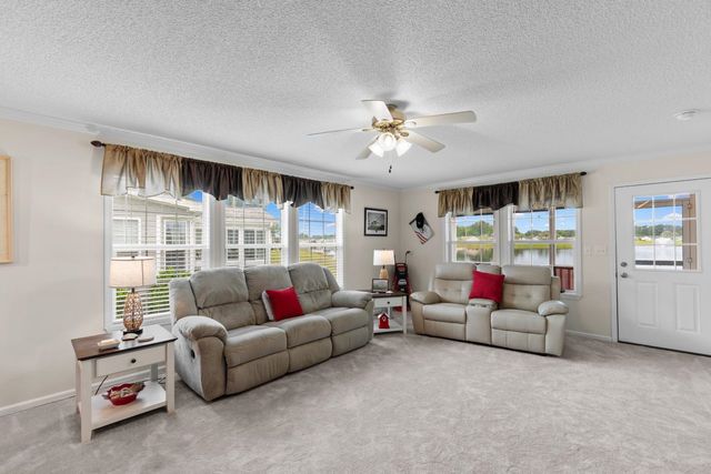 222 Lakeside Crossing Dr., Conway, SC 29526