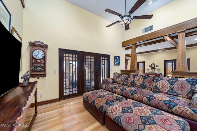 11280 E Broadway Boulevard, Tucson, AZ 85748