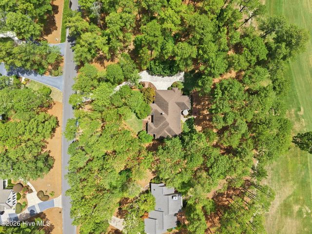 39 Devon Drive, Pinehurst, NC 28374