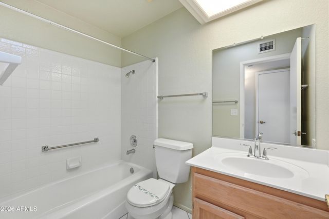 8226 E MADERO Avenue, Mesa, AZ 85209