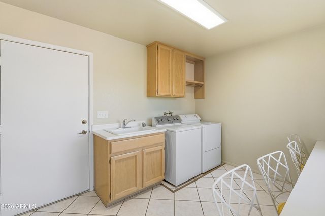 8226 E MADERO Avenue, Mesa, AZ 85209