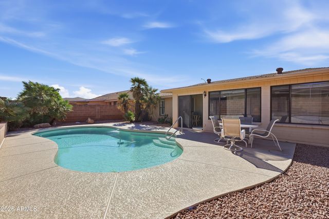 8226 E MADERO Avenue, Mesa, AZ 85209