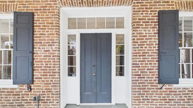 30 Anson Street, Charleston, SC 29401