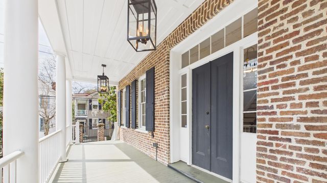 30 Anson Street, Charleston, SC 29401