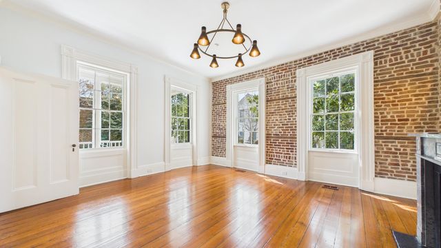 30 Anson Street, Charleston, SC 29401