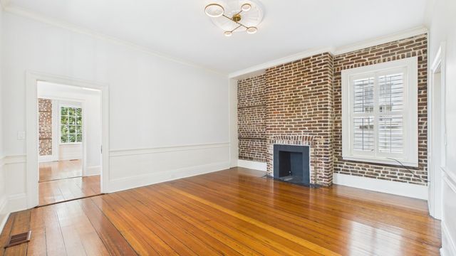 30 Anson Street, Charleston, SC 29401