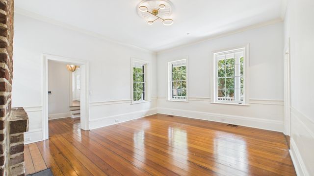 30 Anson Street, Charleston, SC 29401