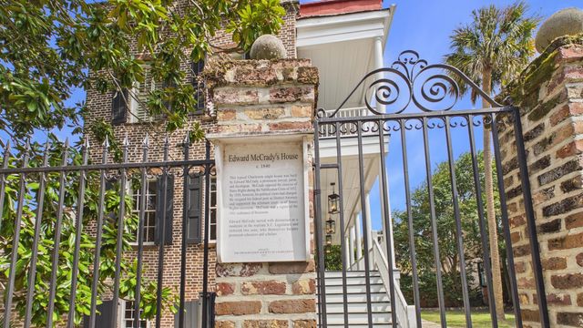 30 Anson Street, Charleston, SC 29401