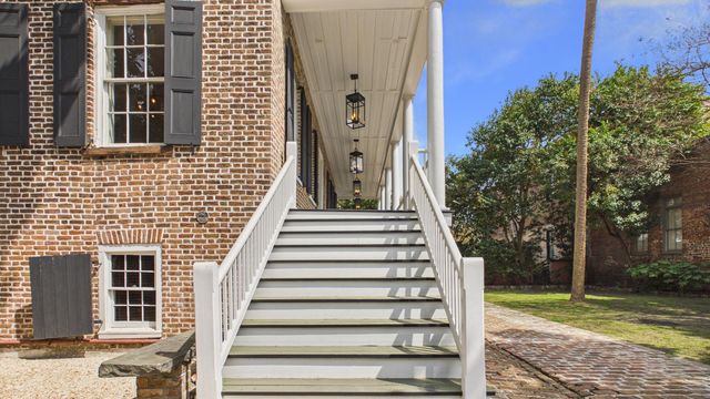 30 Anson Street, Charleston, SC 29401