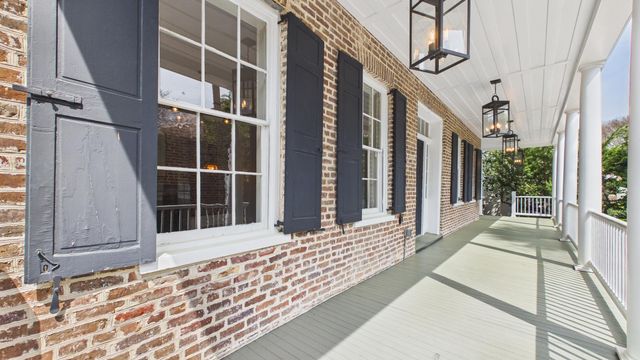 30 Anson Street, Charleston, SC 29401